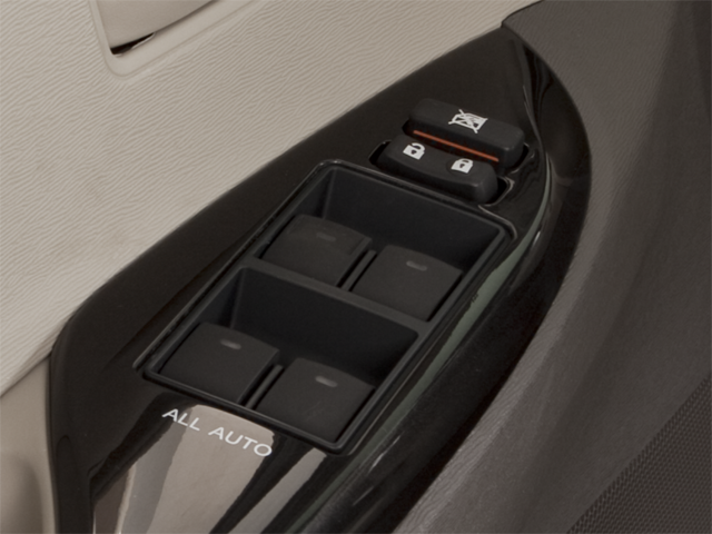 2011 Toyota Sienna XLE 8-Passenger