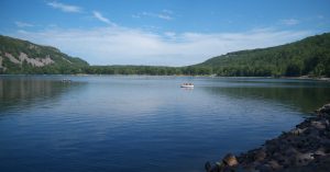 A picturesque view from the edge of Devil's Lake in Madison, WI.