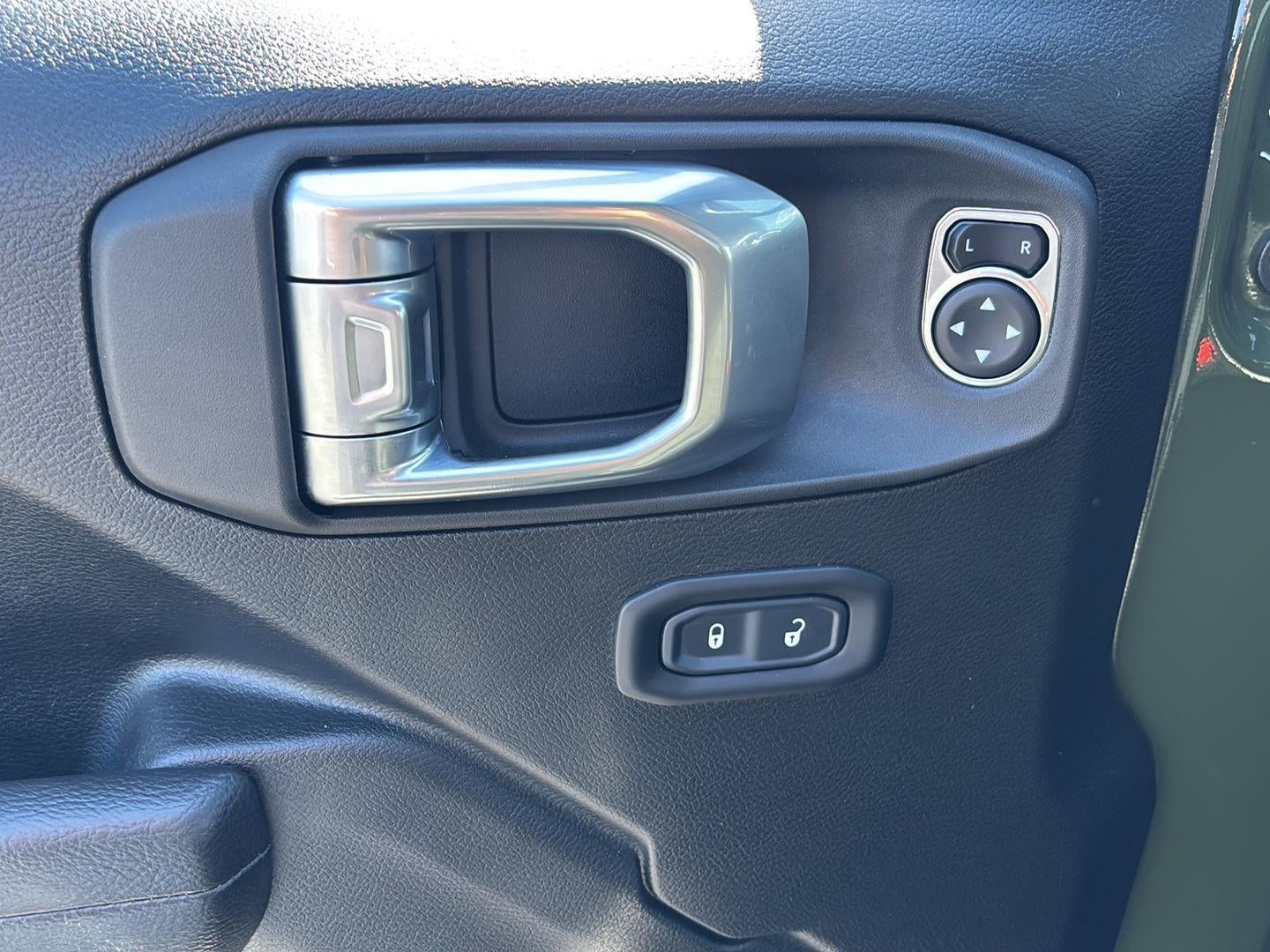 2022 Jeep Wrangler Willys