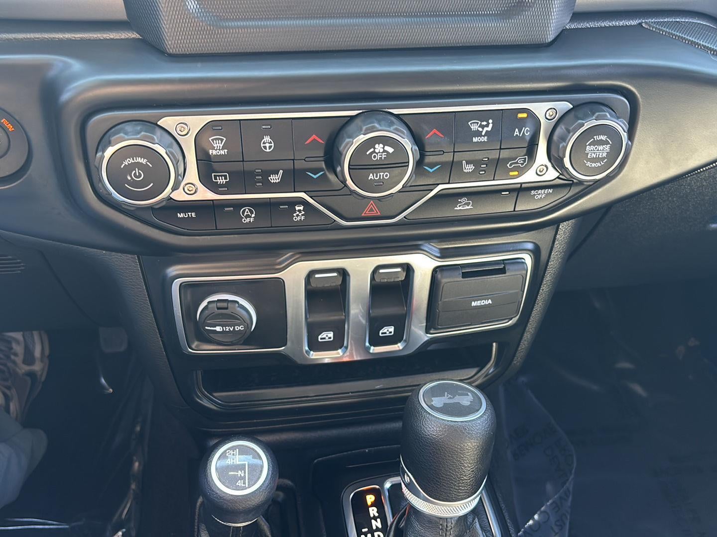 2022 Jeep Wrangler Willys