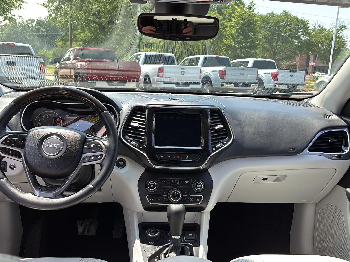 2019 Jeep Cherokee Overland