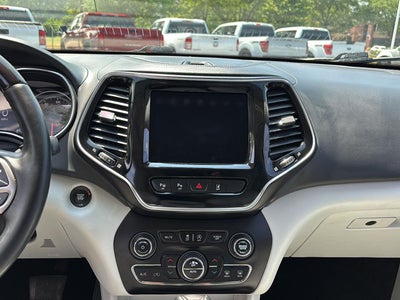 2019 Jeep Cherokee Overland