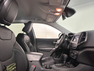 2020 Jeep Cherokee Lux