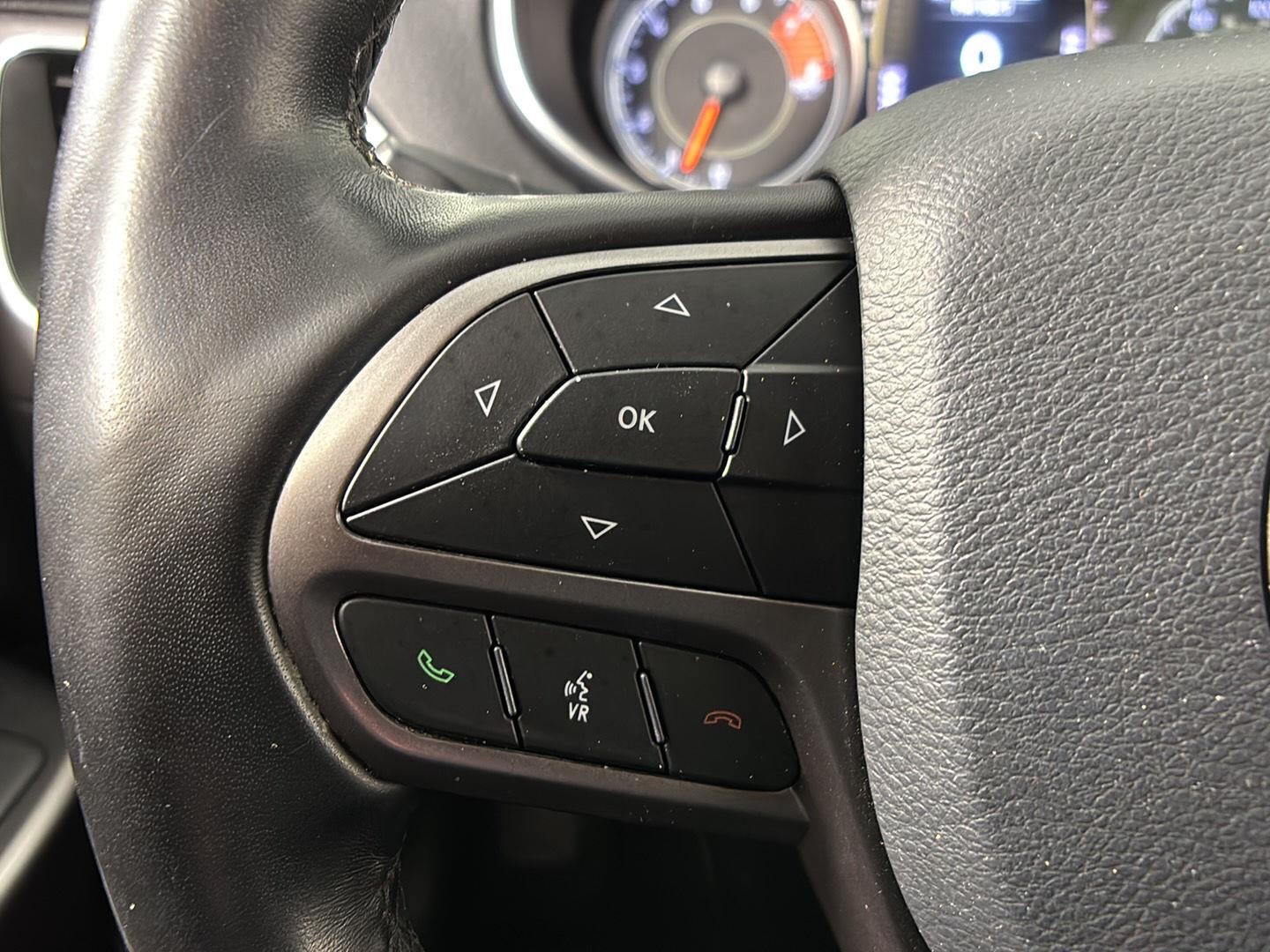 2020 Jeep Cherokee Lux