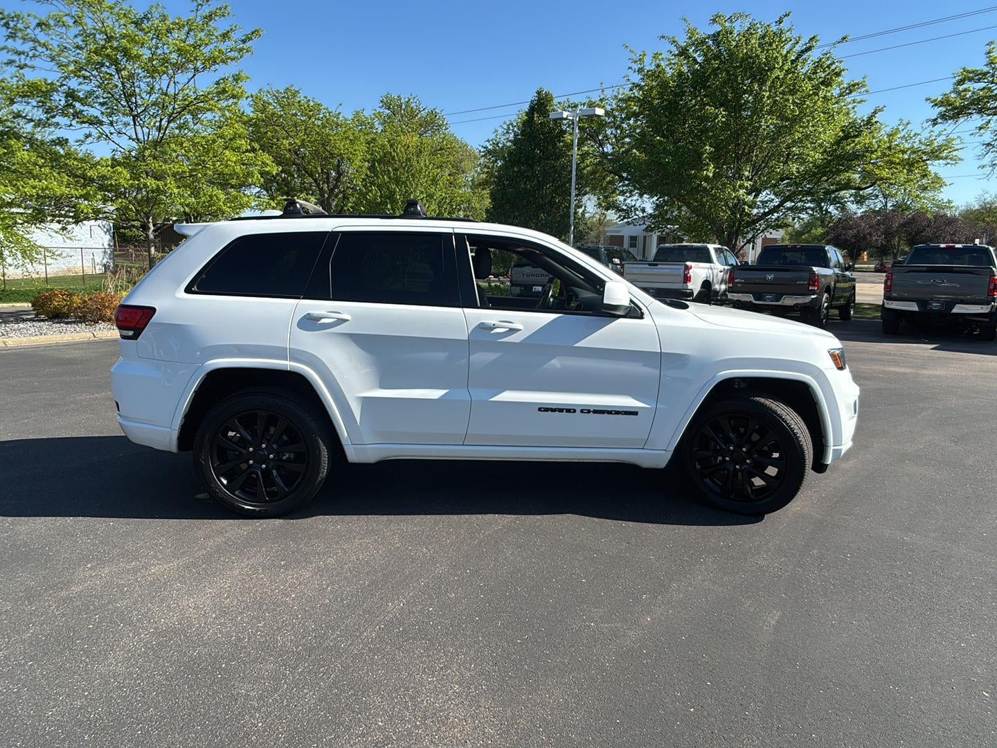 2020 Jeep Grand Cherokee Altitude
