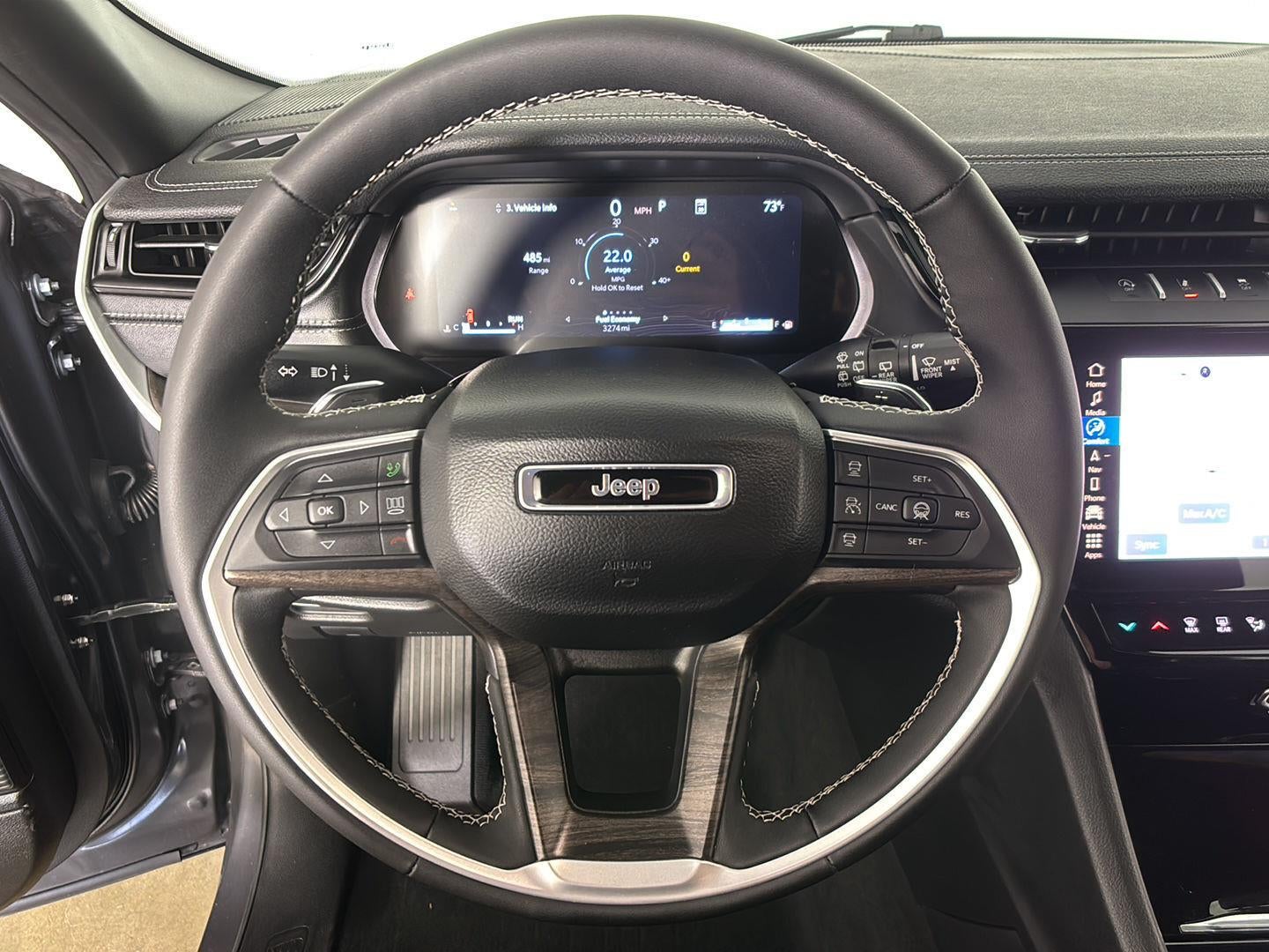 2026 Jeep Grand Cherokee Laredo Altitude