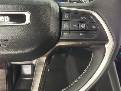 2026 Jeep Grand Cherokee Laredo Altitude