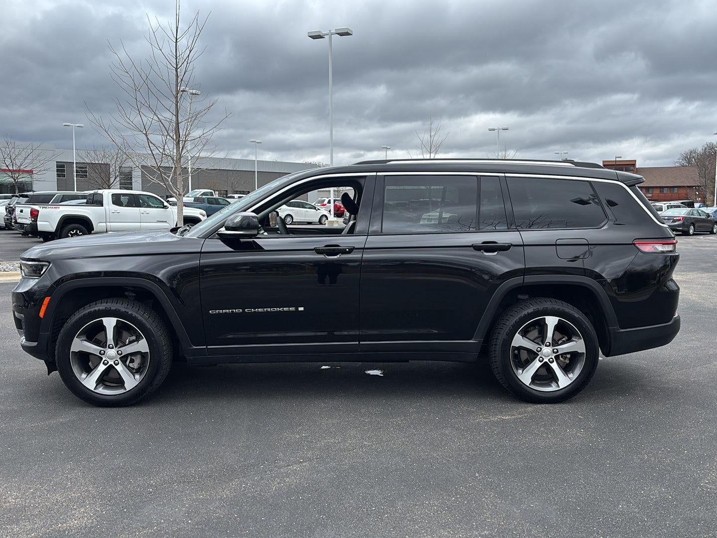 2023 Jeep Grand Cherokee L Limited