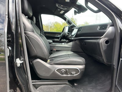 2024 Jeep Wagoneer L BASE