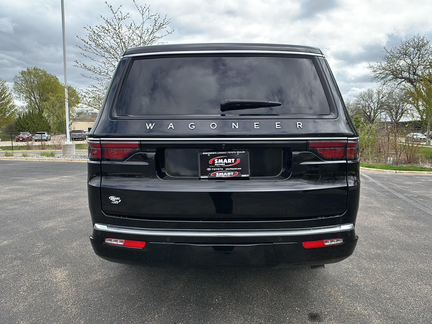 2024 Jeep Wagoneer L BASE