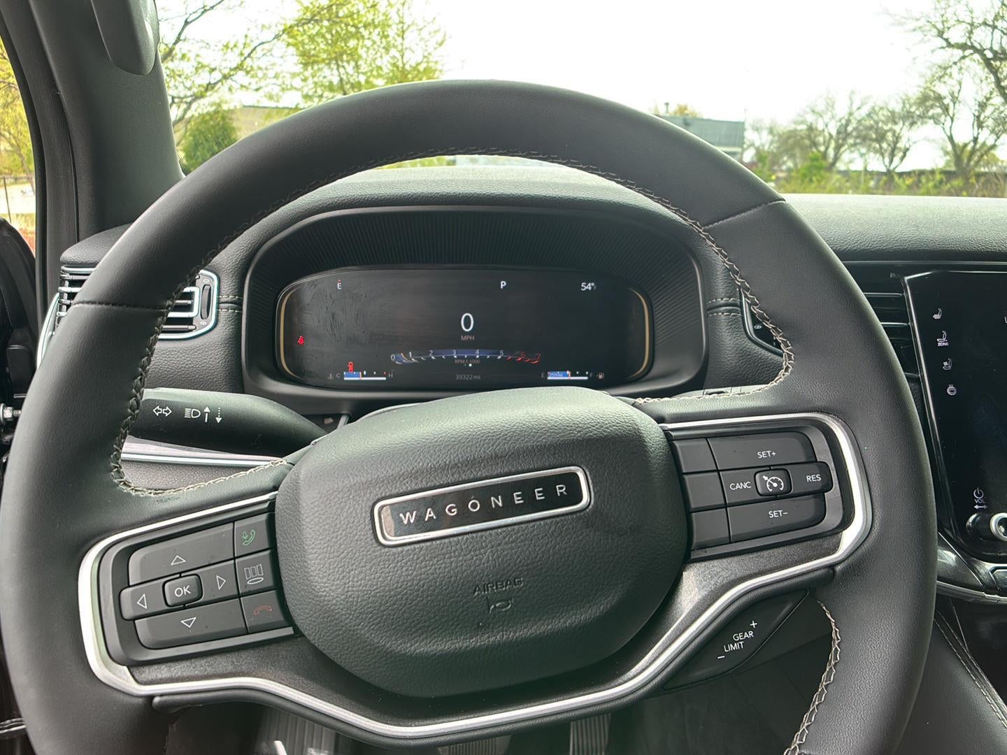 2024 Jeep Wagoneer L BASE
