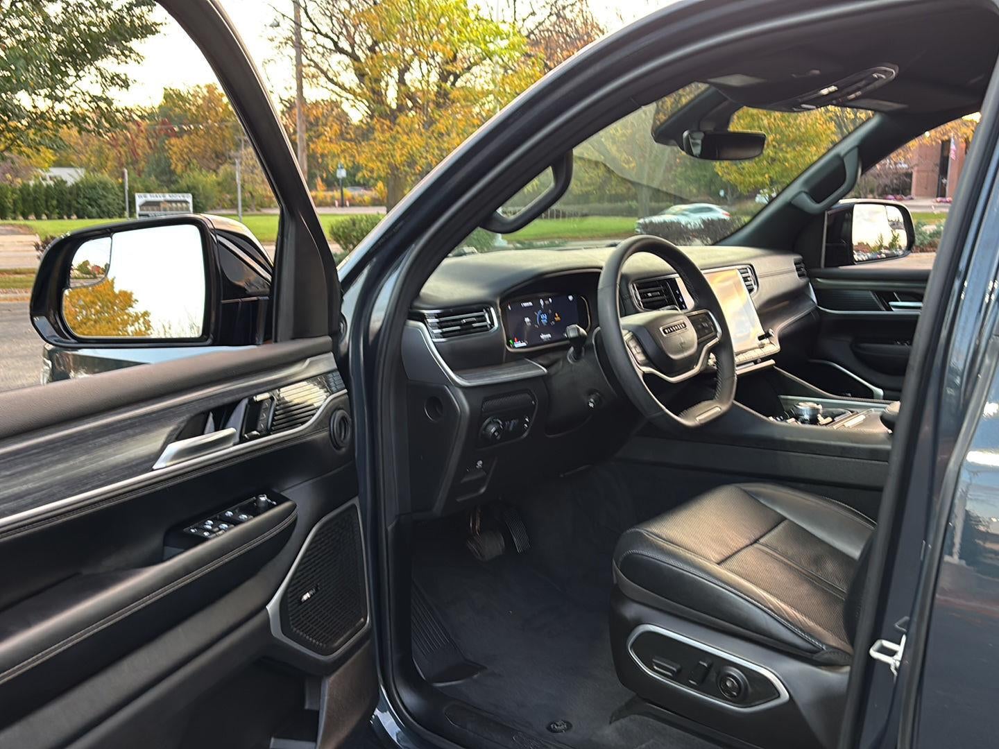 2024 Jeep Wagoneer Series II