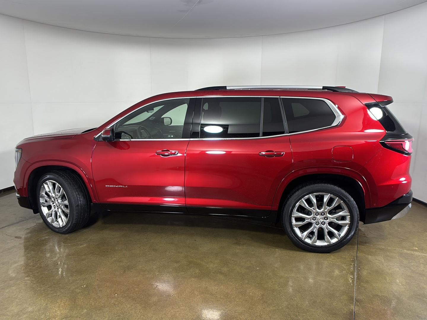 2025 GMC Acadia AWD Denali