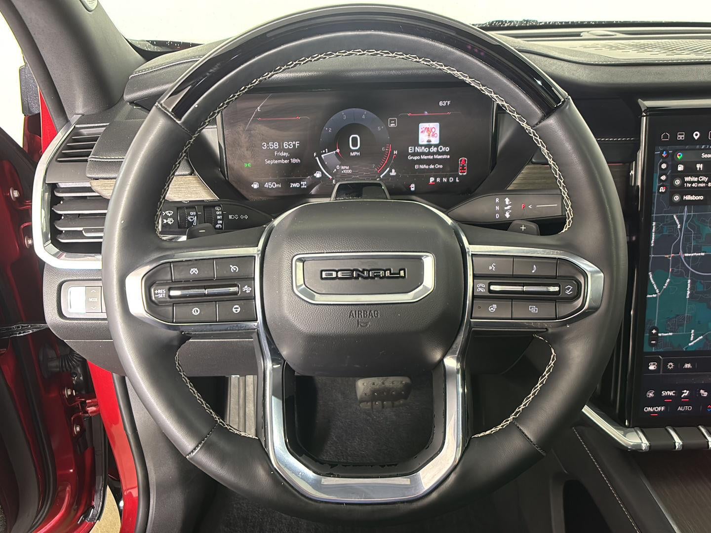 2025 GMC Acadia AWD Denali