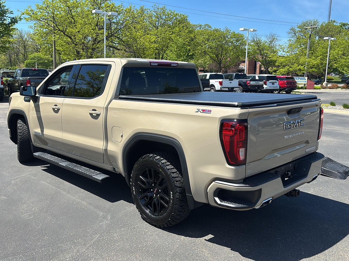 2022 GMC Sierra 1500 Elevation