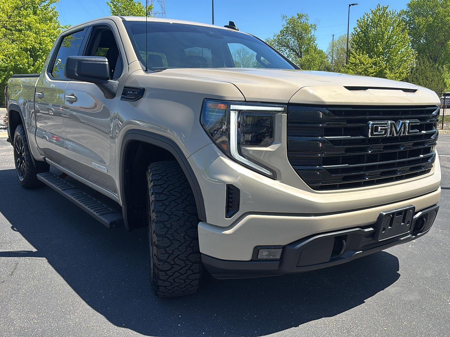 2022 GMC Sierra 1500 Elevation