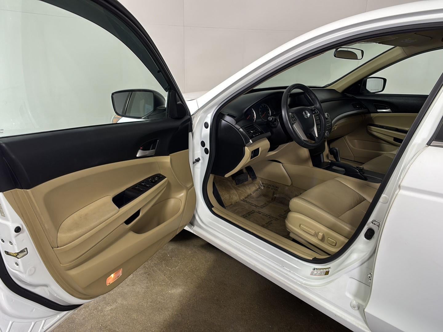 2012 Honda Accord Sdn SE