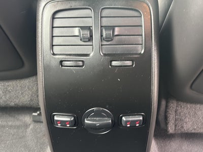 2011 Lincoln MKS 4dr Sdn 3.7L AWD