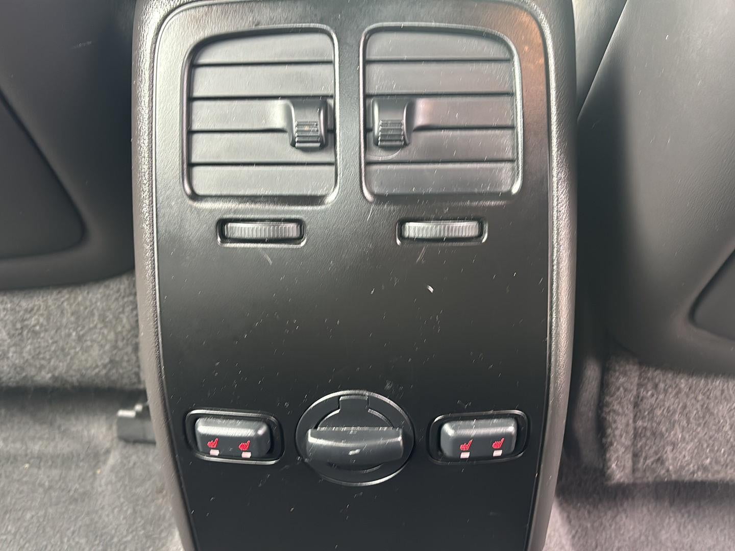 2011 Lincoln MKS 4dr Sdn 3.7L AWD