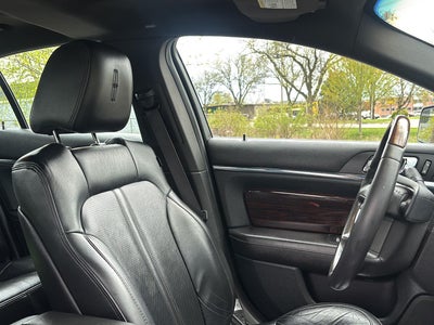 2011 Lincoln MKS 4dr Sdn 3.7L AWD