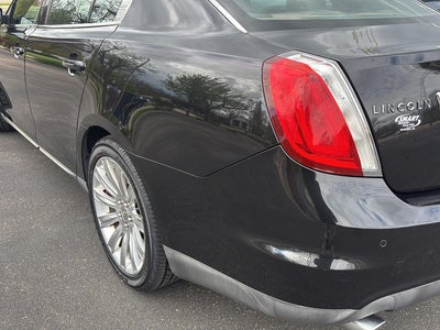 2011 Lincoln MKS 4dr Sdn 3.7L AWD