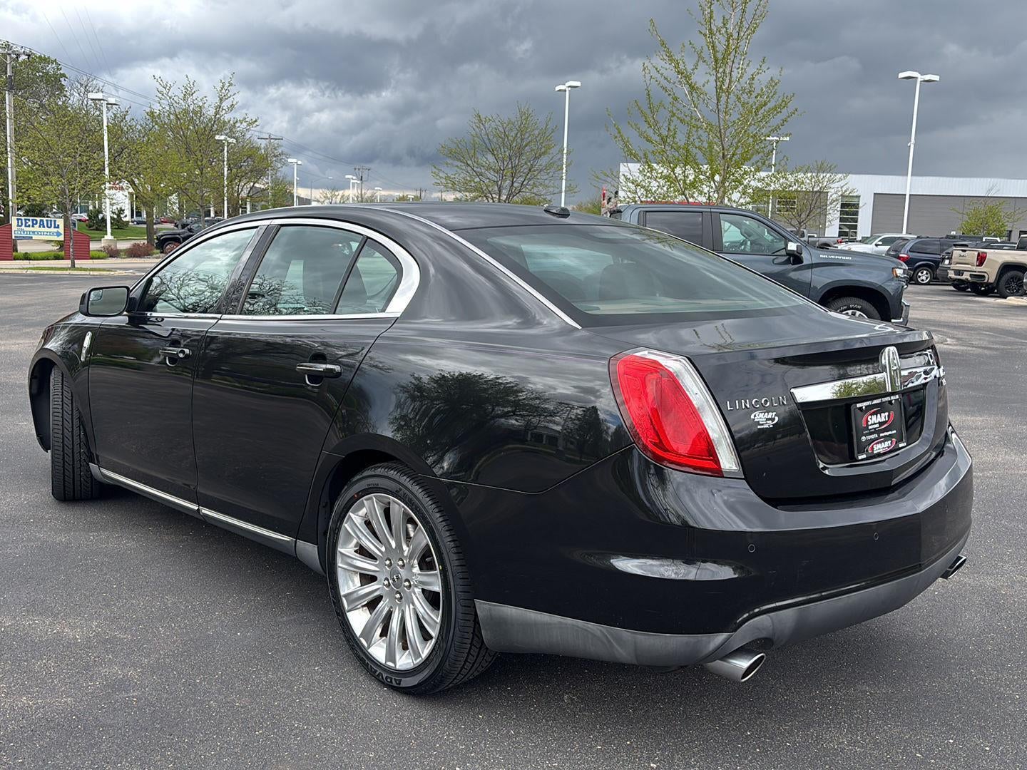 2011 Lincoln MKS 4dr Sdn 3.7L AWD