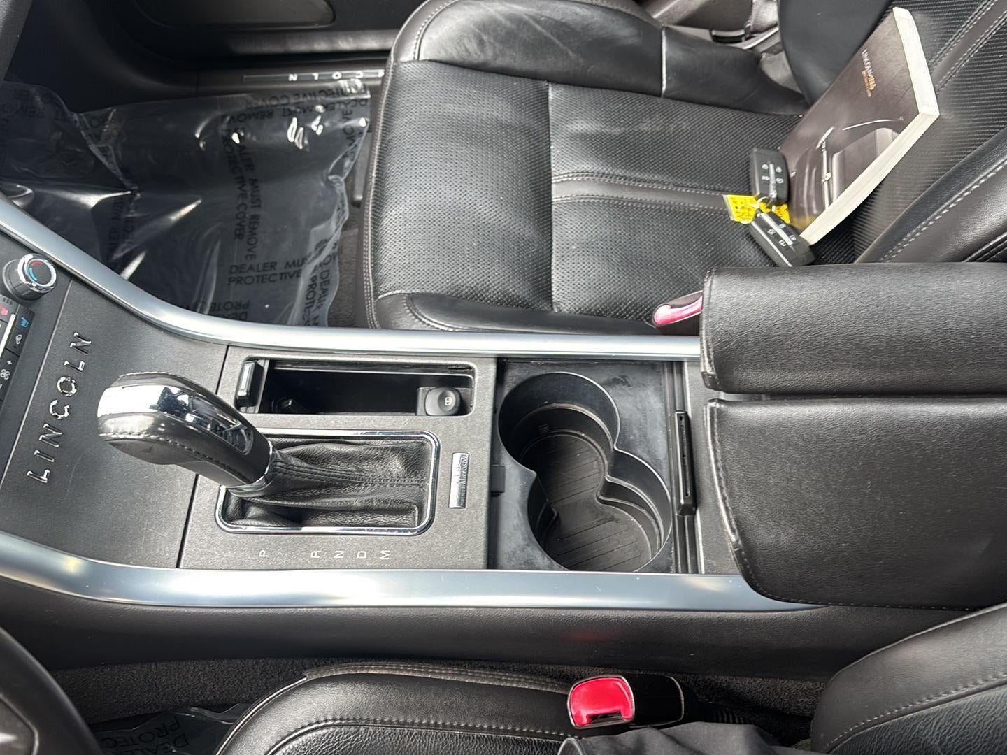 2011 Lincoln MKS 4dr Sdn 3.7L AWD