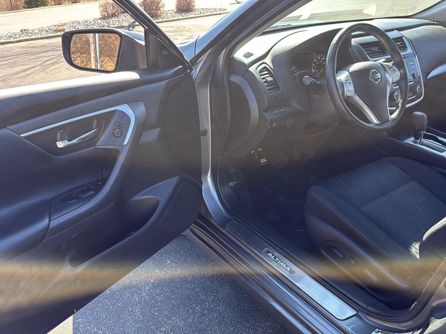 2016 Nissan Altima 2.5 SV