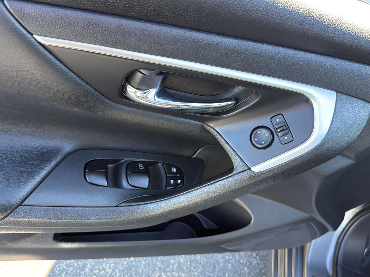 2016 Nissan Altima 2.5 SV