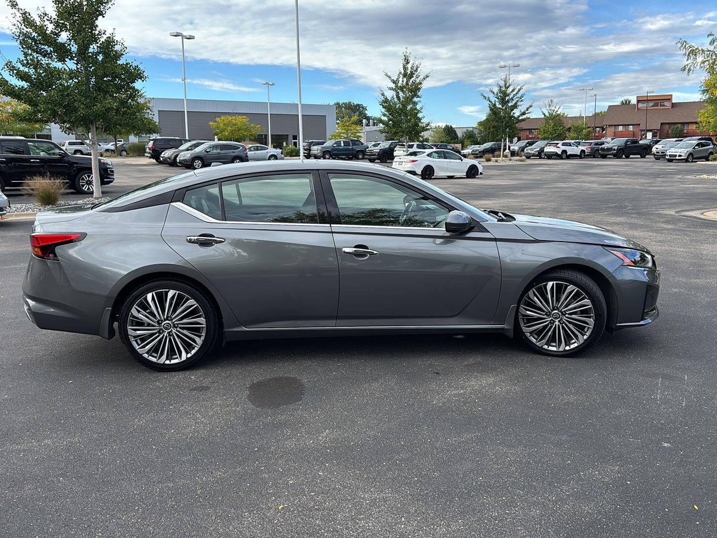 2023 Nissan Altima 2.5 SL