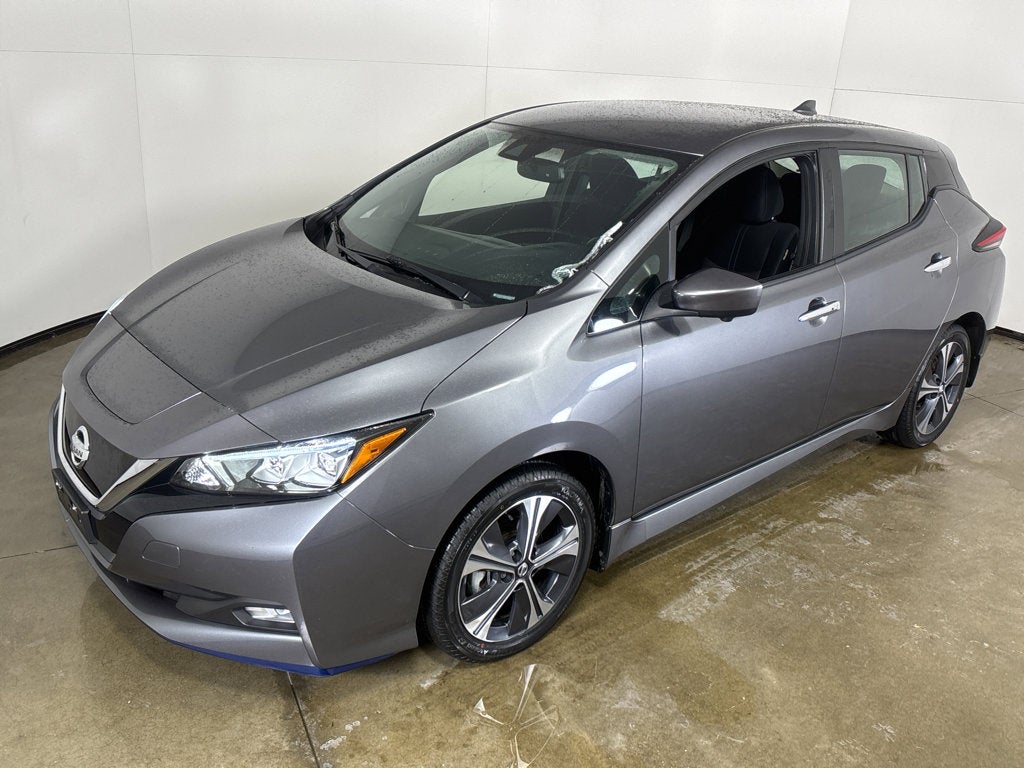 2022 Nissan LEAF SV PLUS