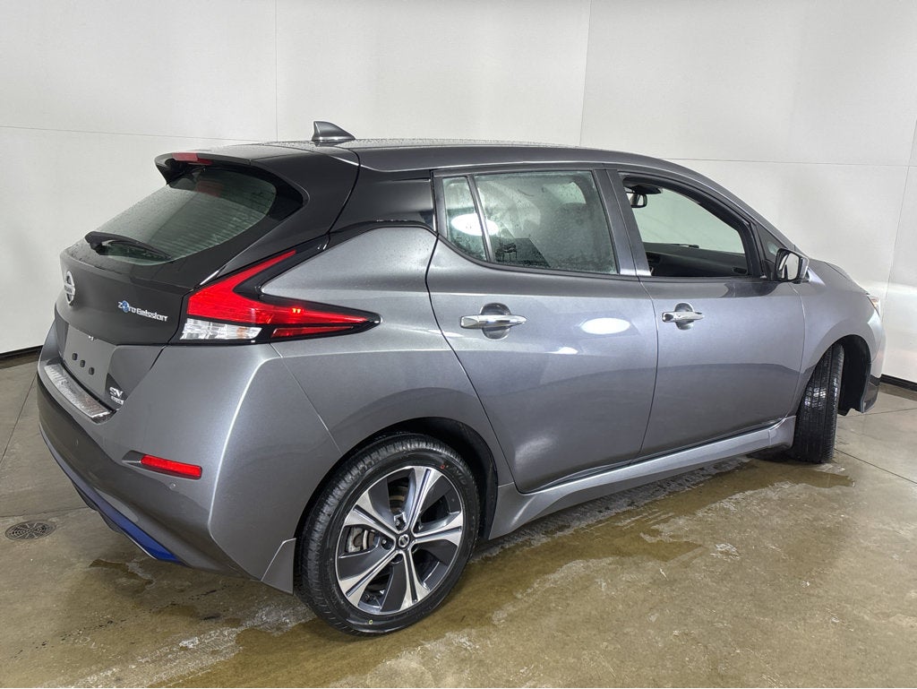 2022 Nissan LEAF SV PLUS