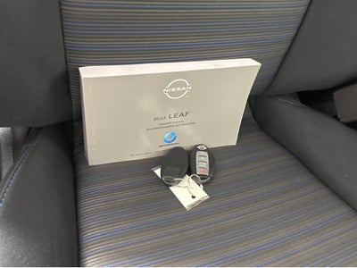2022 Nissan LEAF SV PLUS