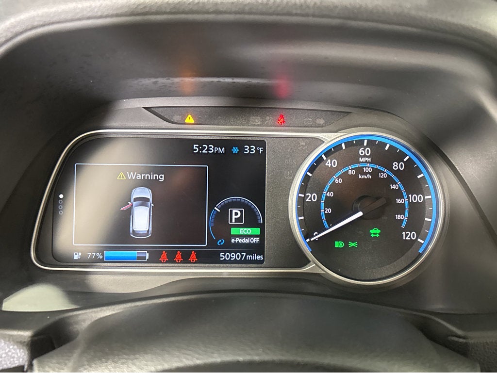 2022 Nissan LEAF SV PLUS