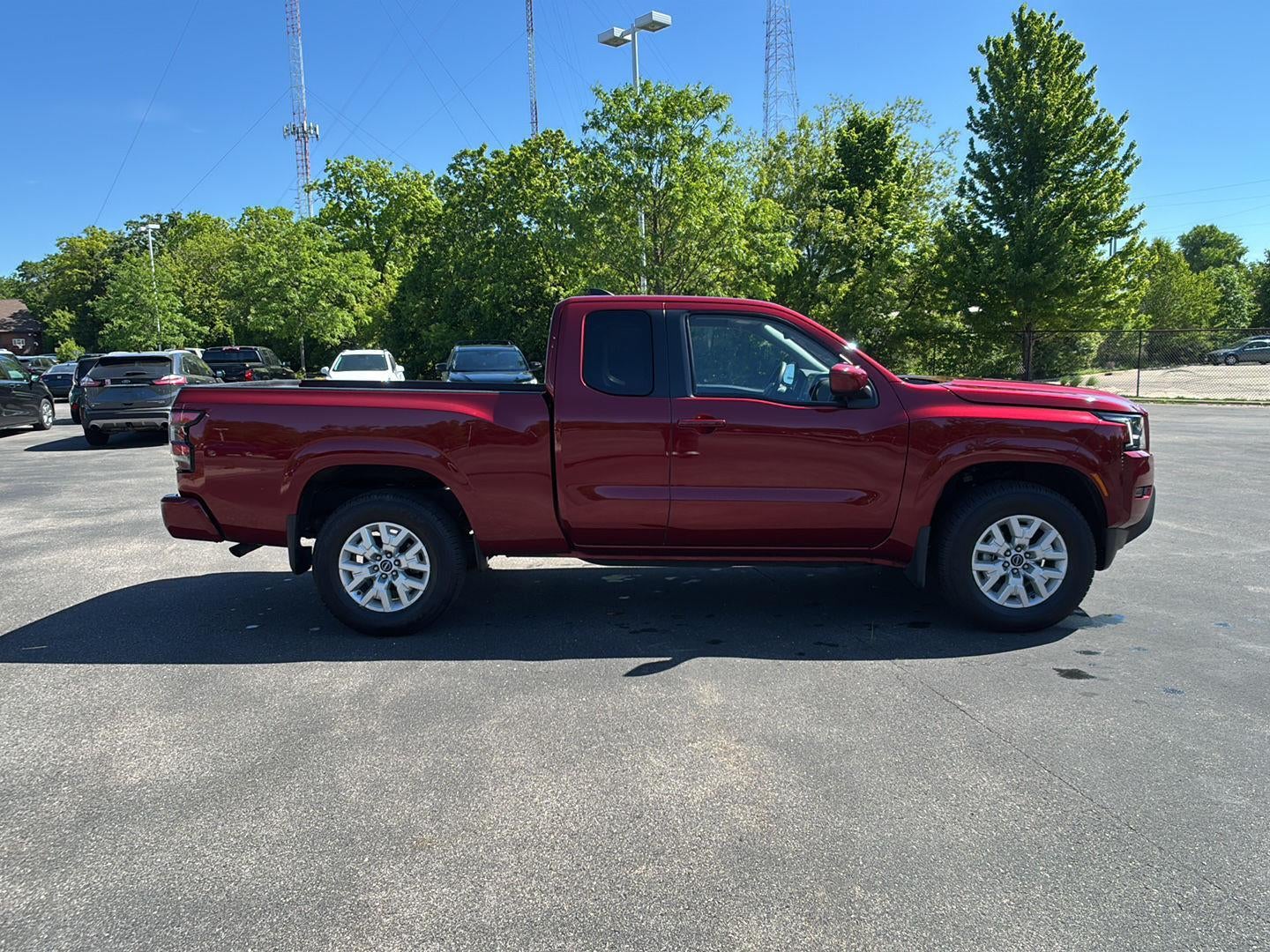 2022 Nissan Frontier SV