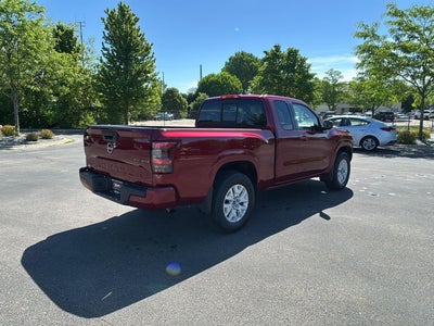 2022 Nissan Frontier SV