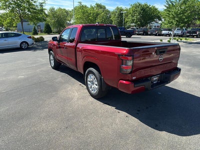 2022 Nissan Frontier SV