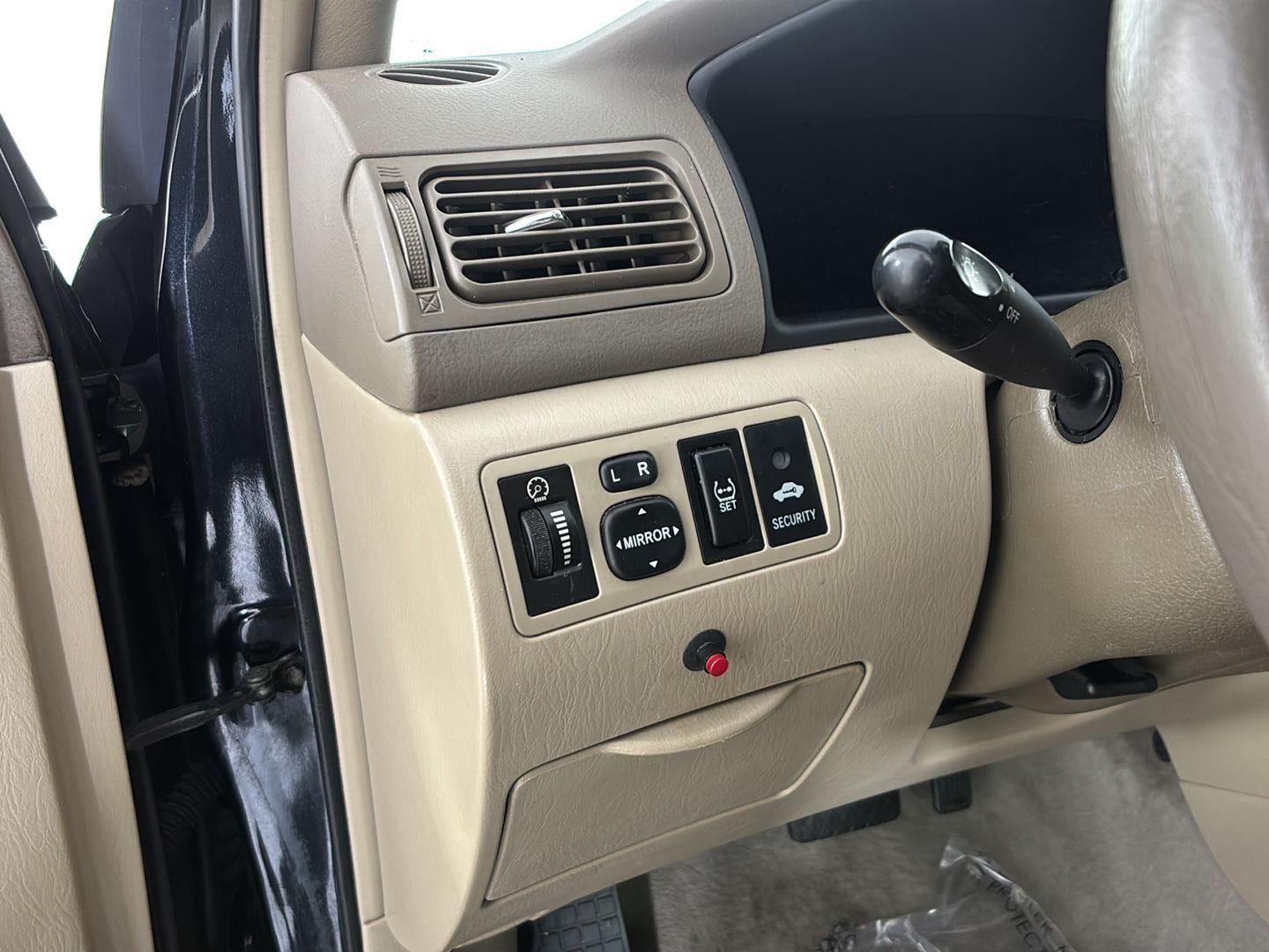 2006 Toyota Corolla LE