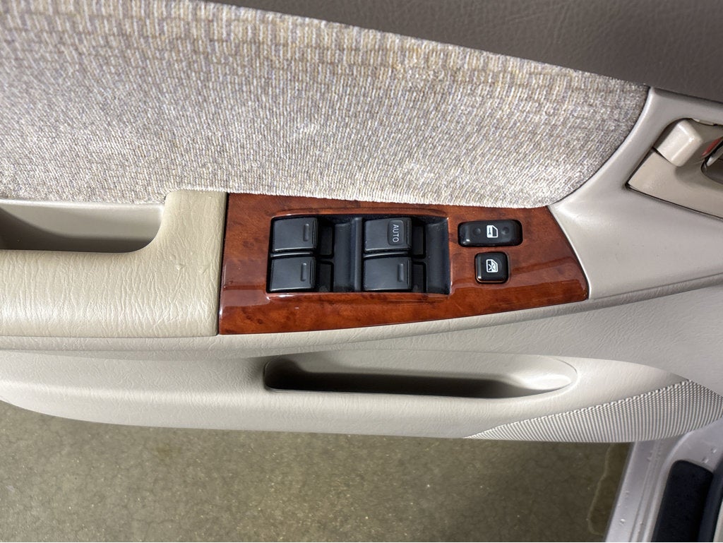 2003 Toyota Corolla LE