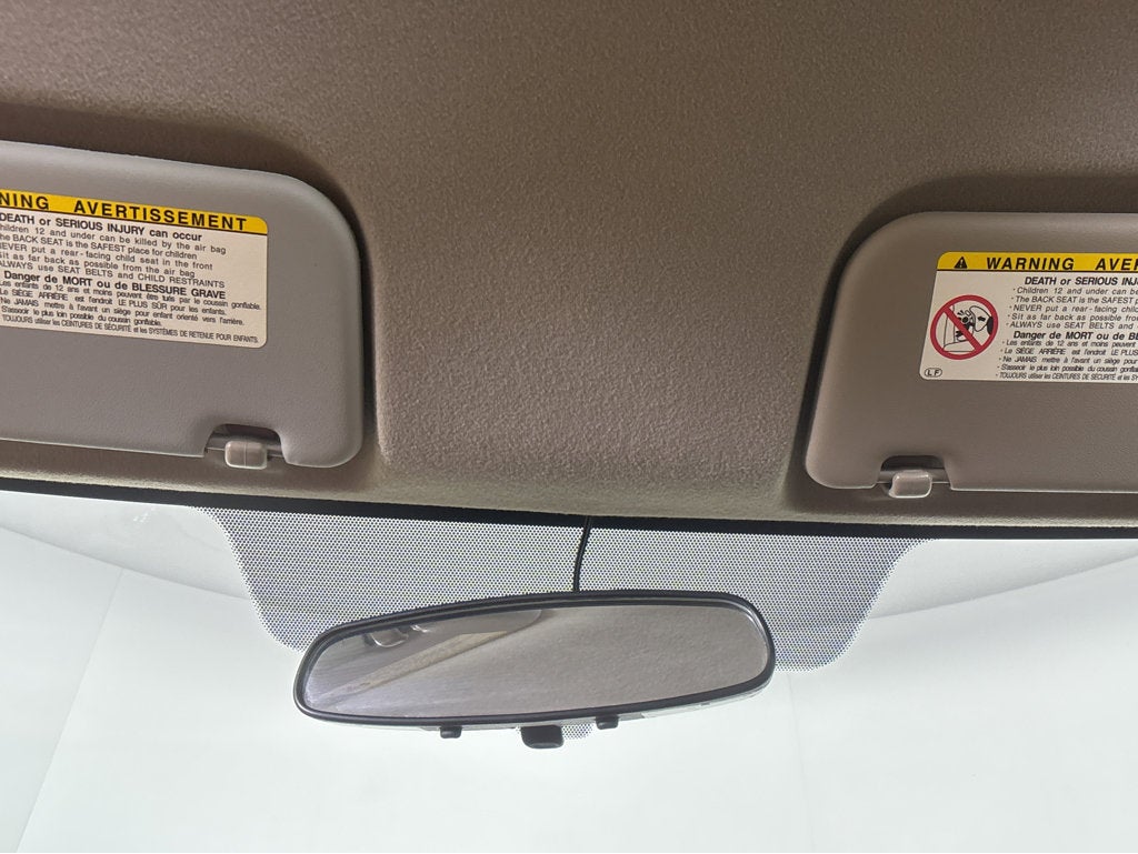 2003 Toyota Corolla LE