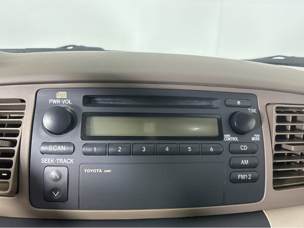 2003 Toyota Corolla LE