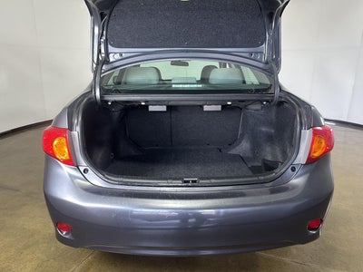 2009 Toyota Corolla 4dr Sdn Man (Natl)