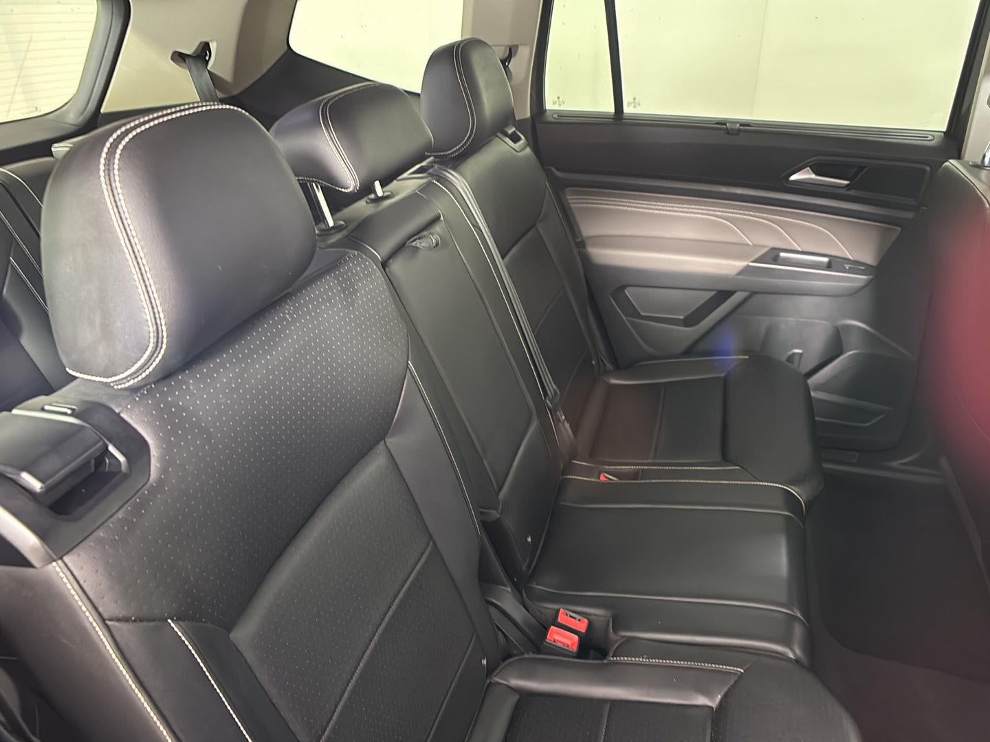2021 Volkswagen Atlas 3.6L V6 SE w/Technology