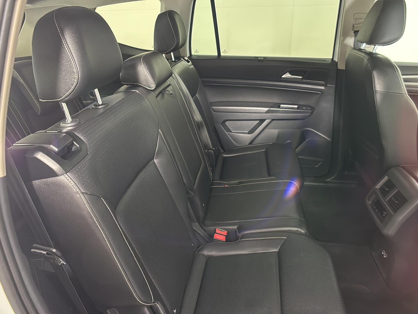 2021 Volkswagen Atlas 3.6L V6 SE w/Technology R-Line