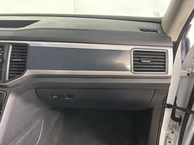 2021 Volkswagen Atlas 3.6L V6 SE w/Technology R-Line