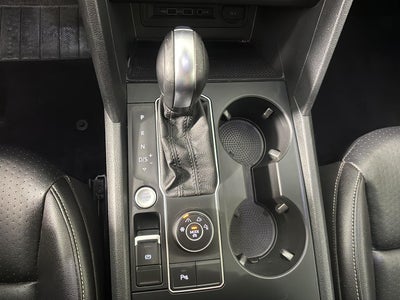 2021 Volkswagen Atlas 3.6L V6 SE w/Technology R-Line