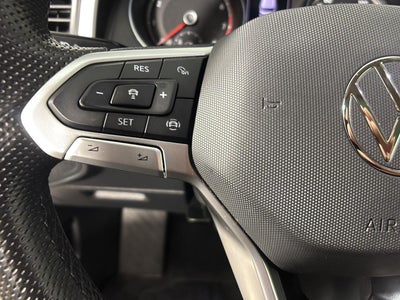 2021 Volkswagen Atlas 3.6L V6 SE w/Technology R-Line