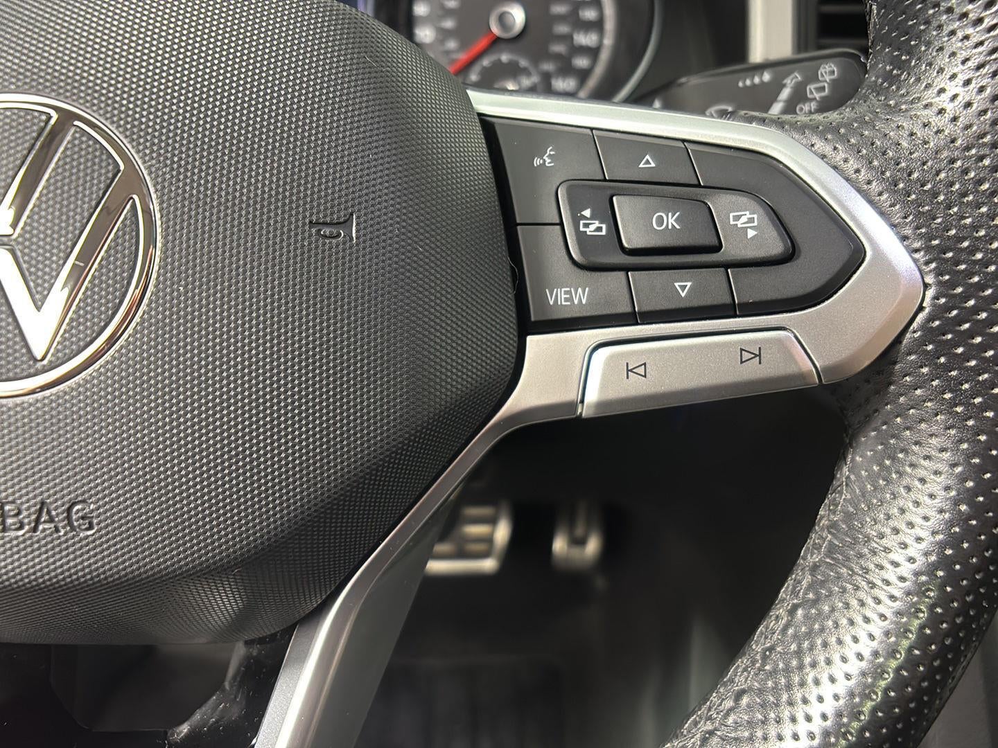 2021 Volkswagen Atlas 3.6L V6 SE w/Technology R-Line