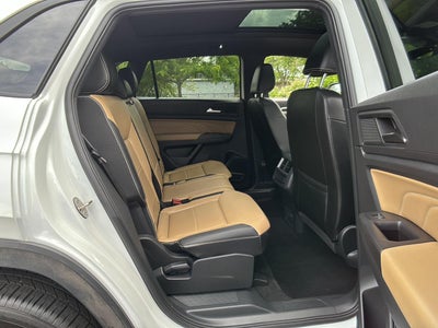 2023 Volkswagen Atlas Cross Sport 3.6L V6 SEL R-Line Black
