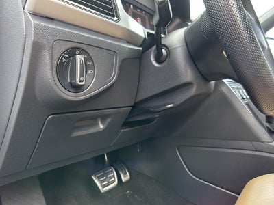 2023 Volkswagen Atlas Cross Sport 3.6L V6 SEL R-Line Black